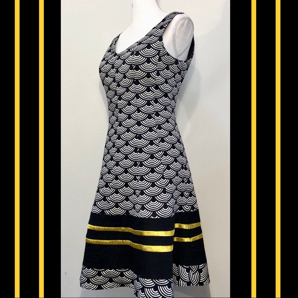 Nine West sleeveless cocktail midi dress gold trim